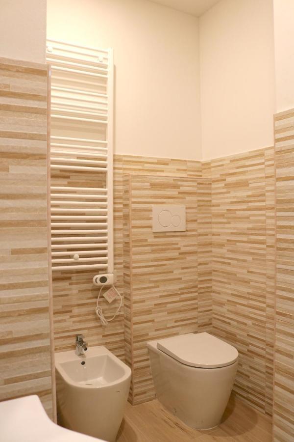 Portello Double Rooms Flat - 3 People Milan Exterior photo
